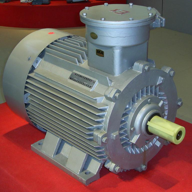 YE3-315L2-4防爆电机45°角实拍